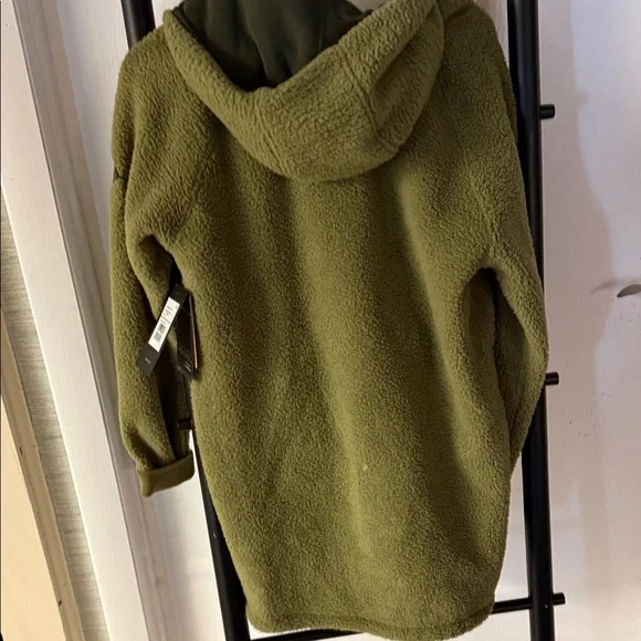 Burton martini Olive green medium women’s sherpa Jacket - Picture 9 of 9